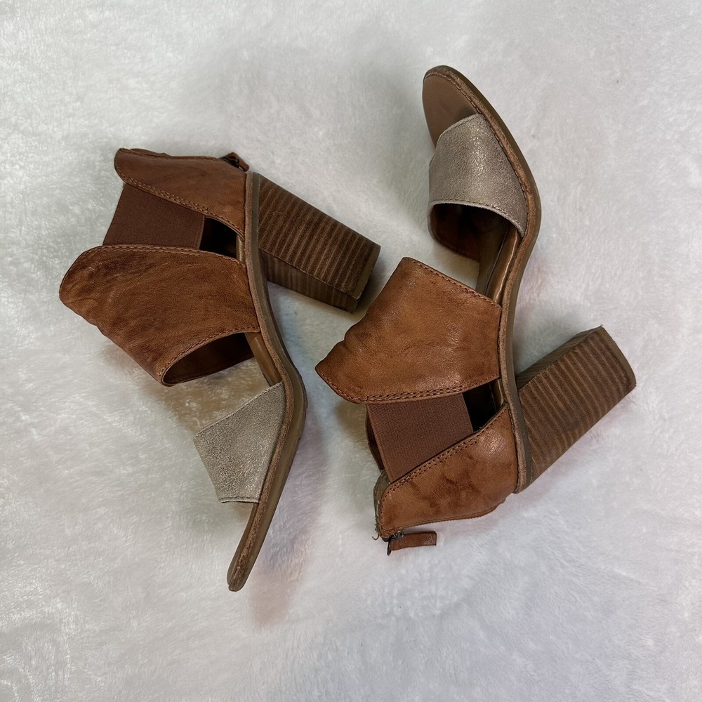 Sofft Brown Gold‎ Leather Strappy Shoes Sandals Size Womens Size 7 EUC